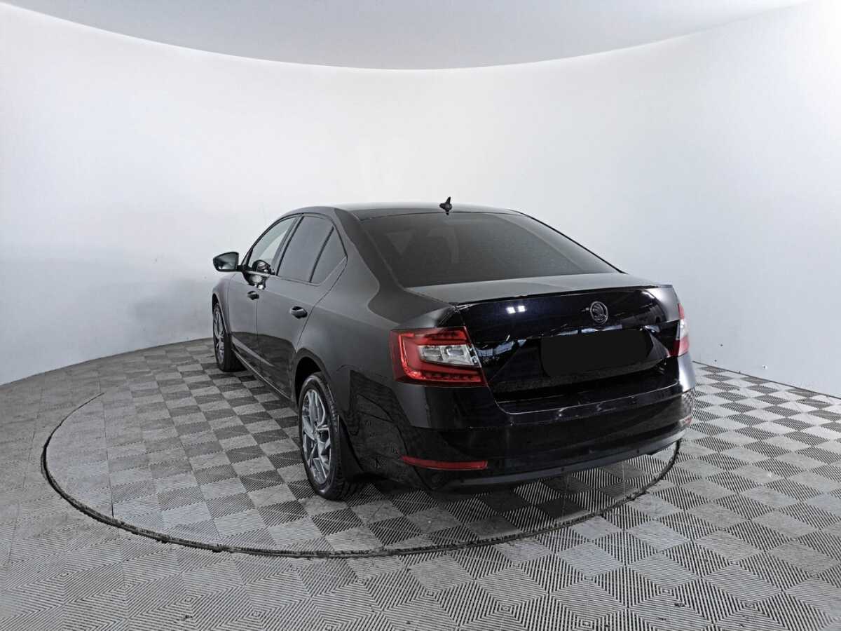 Купить Skoda Octavia с пробегом. Фото: #6