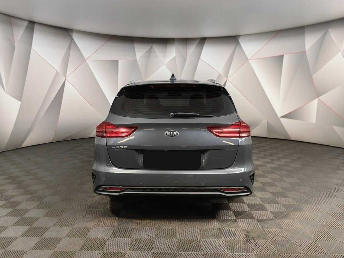 Купить Kia Ceed с пробегом. Фото: #7