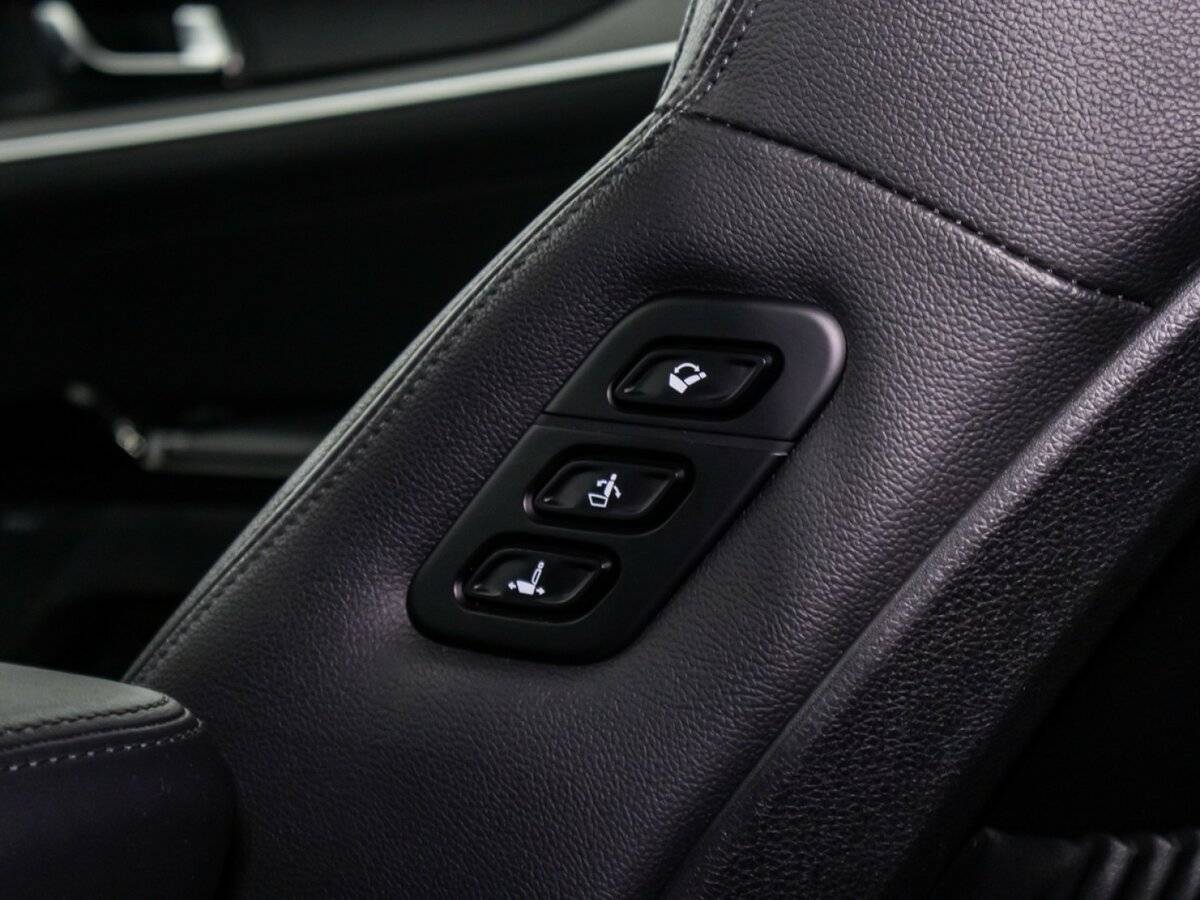 Купить Kia K5 с пробегом. Фото: #27