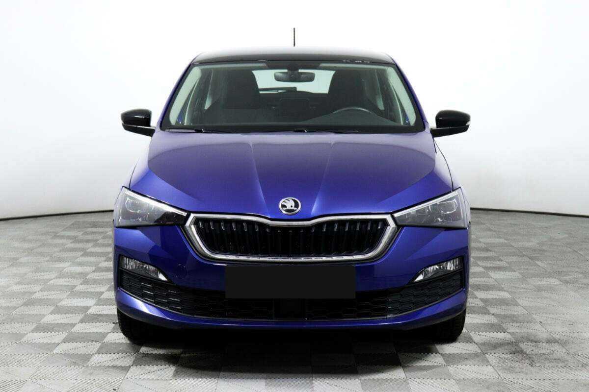 Купить Skoda Rapid с пробегом. Фото: #1