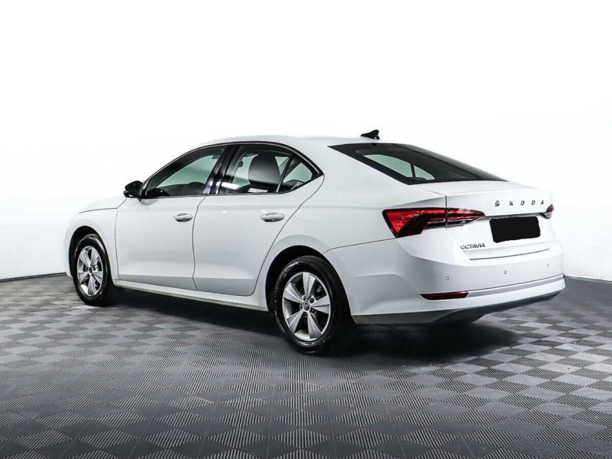 Купить Skoda Octavia с пробегом. Фото: #6