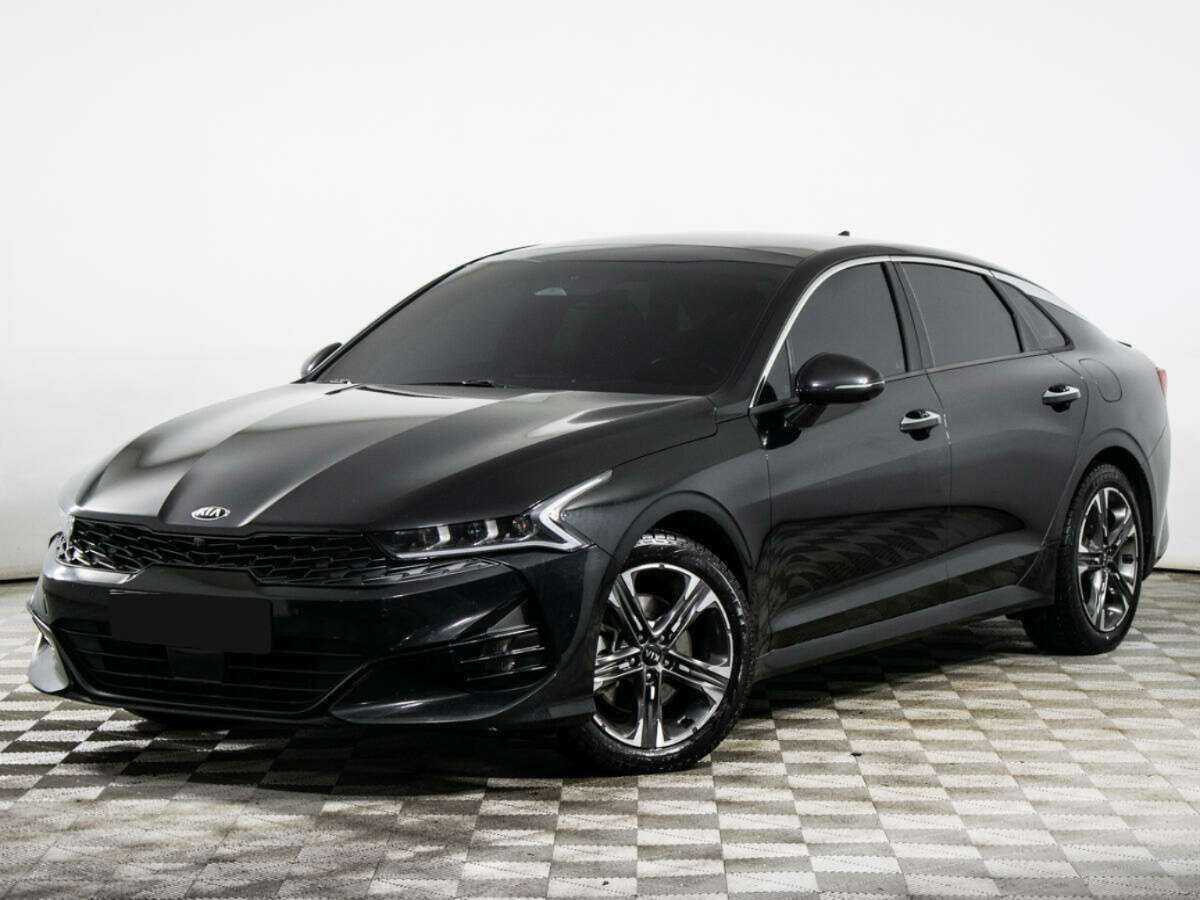 Купить Kia K5 с пробегом. Посмотреть фото