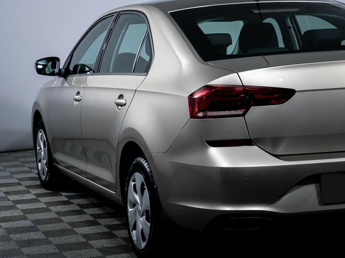 Купить Volkswagen Polo с пробегом. Фото: #15