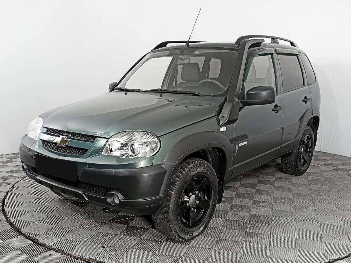 Купить Chevrolet Niva с пробегом. Посмотреть фото