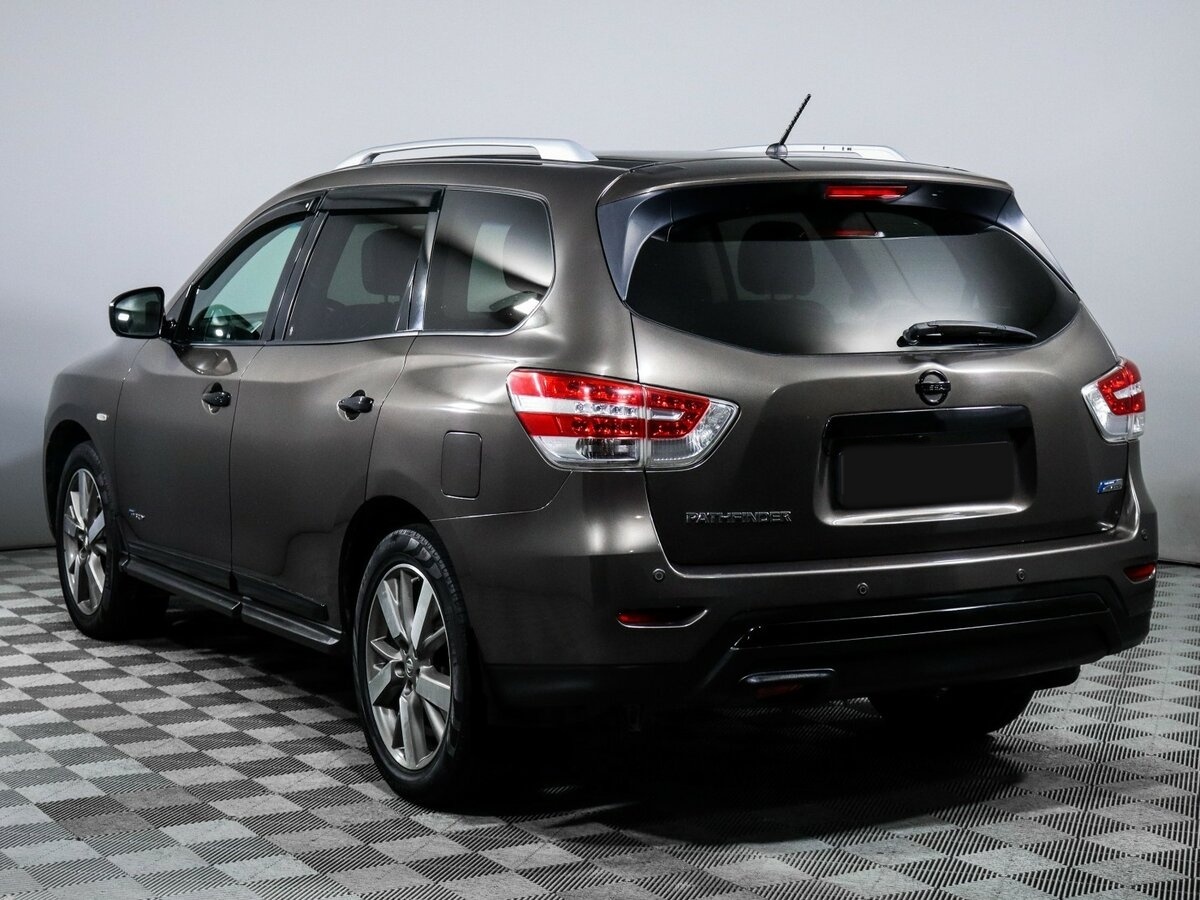 Купить Nissan Pathfinder с пробегом. Фото: #5