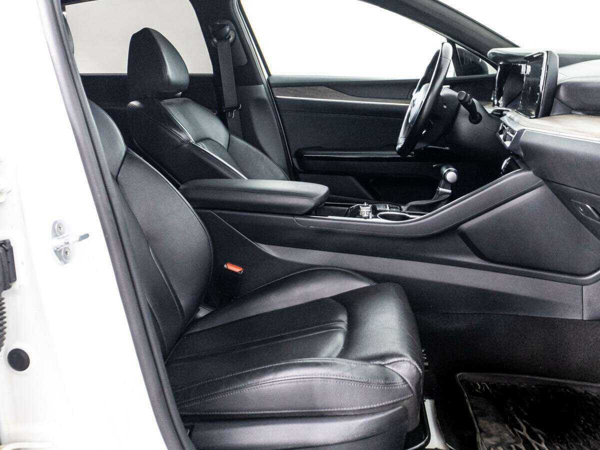 Купить Kia K5 с пробегом. Фото: #21