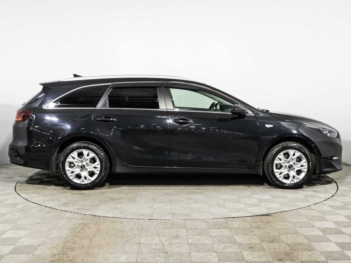 Купить Kia Ceed с пробегом. Фото: #3