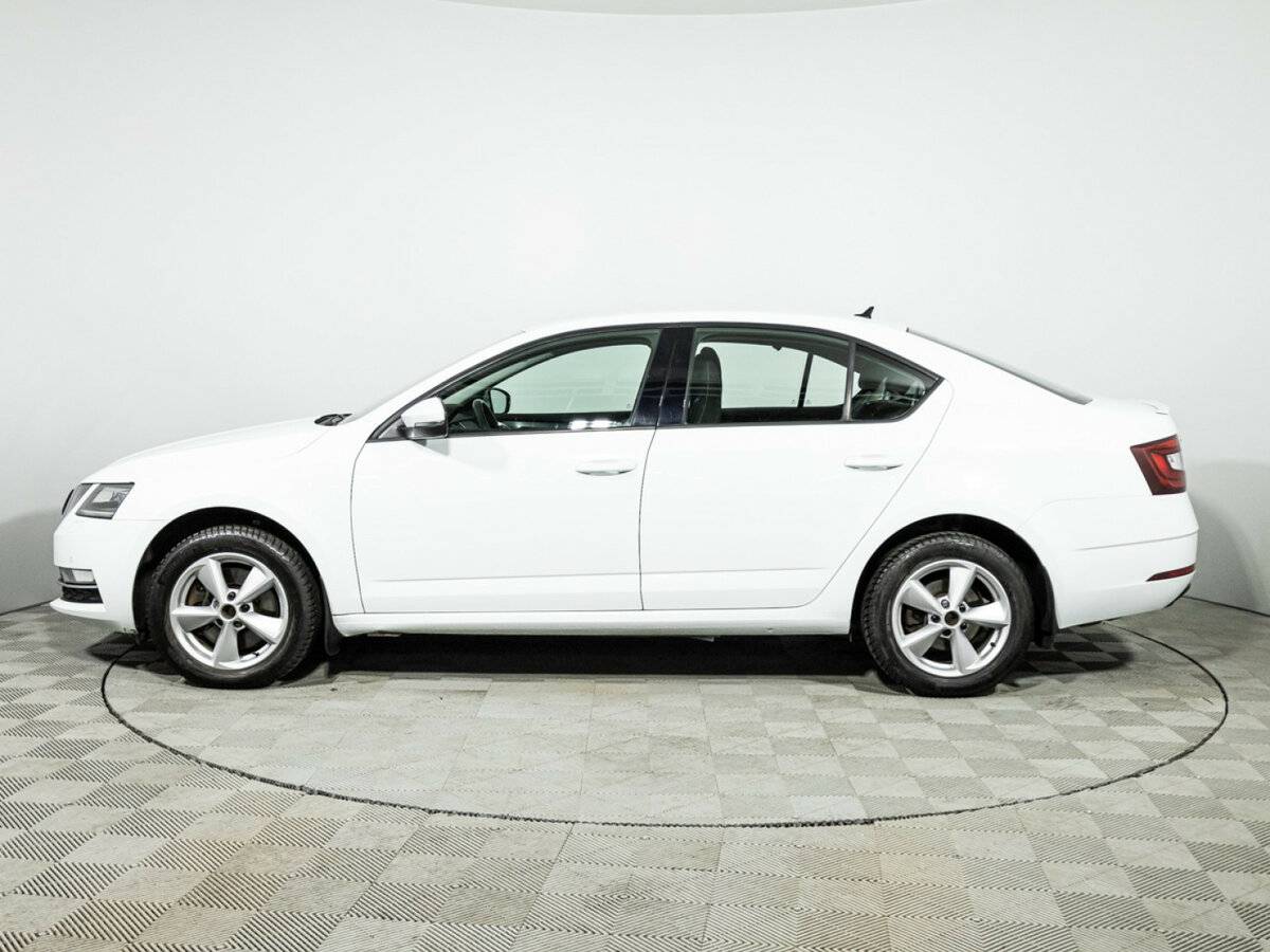Купить Skoda Octavia с пробегом. Фото: #7