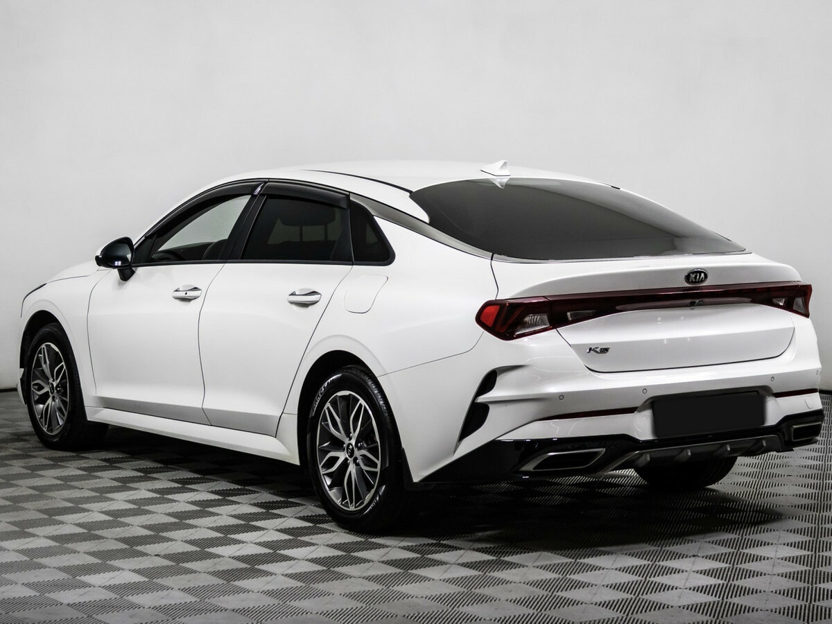 Купить Kia K5 с пробегом. Фото: #5