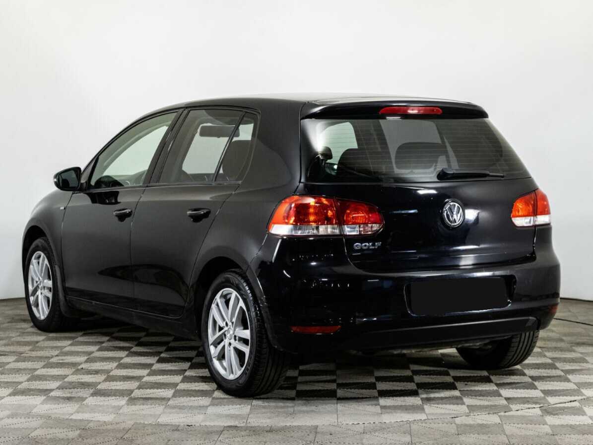 Купить Volkswagen Golf с пробегом. Фото: #6