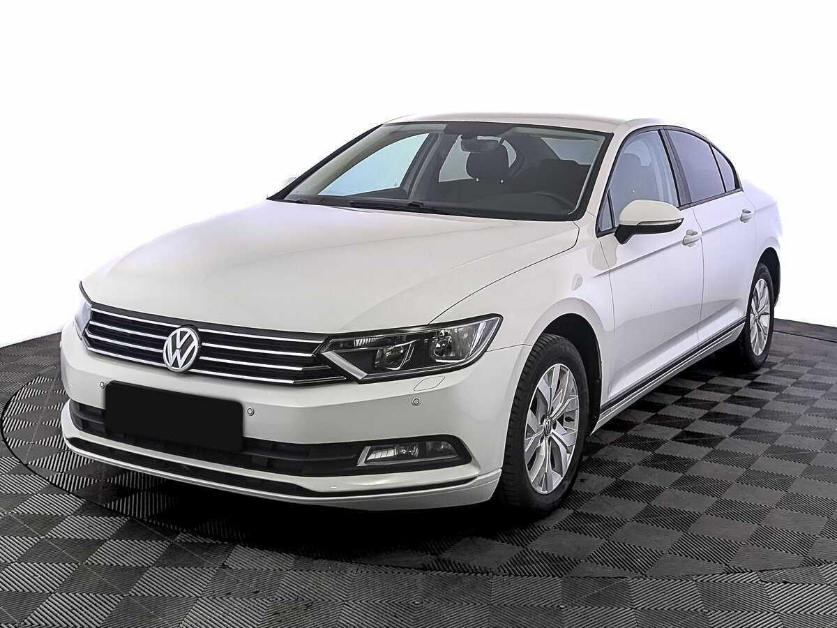 Купить Volkswagen Passat с пробегом. Фото: #0