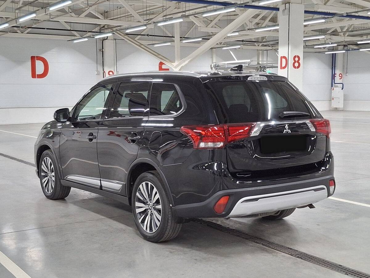 Купить Mitsubishi Outlander с пробегом. Фото: #6