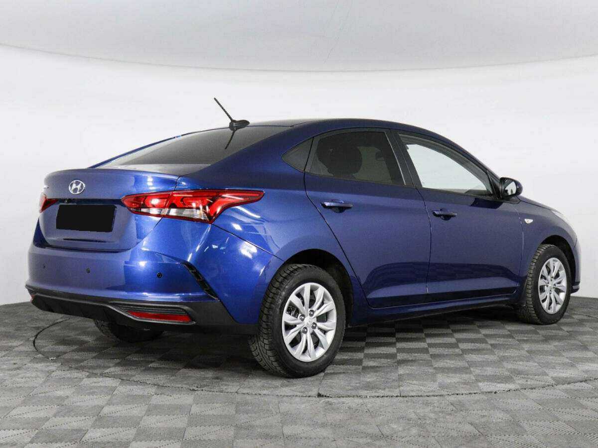 Купить Hyundai Solaris с пробегом. Фото: #4