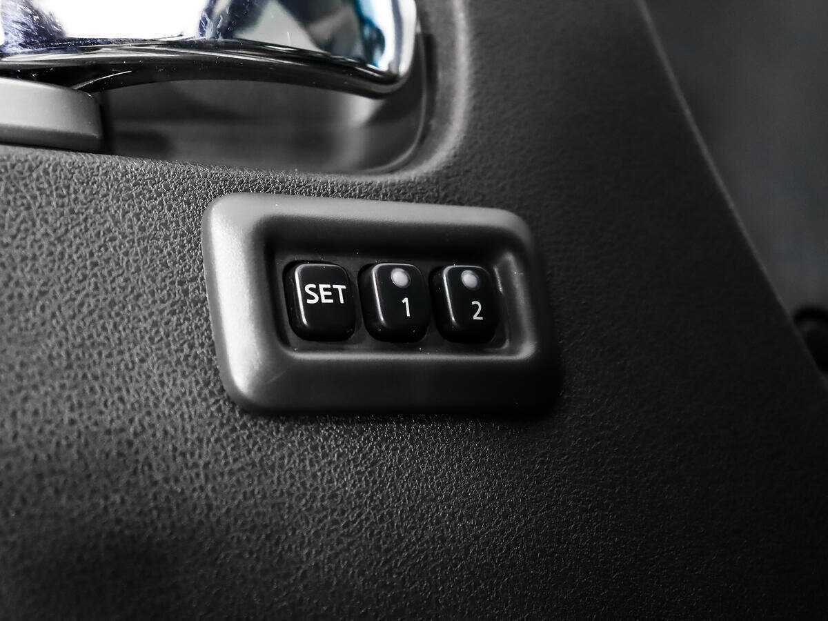Купить Nissan Pathfinder с пробегом. Фото: #9