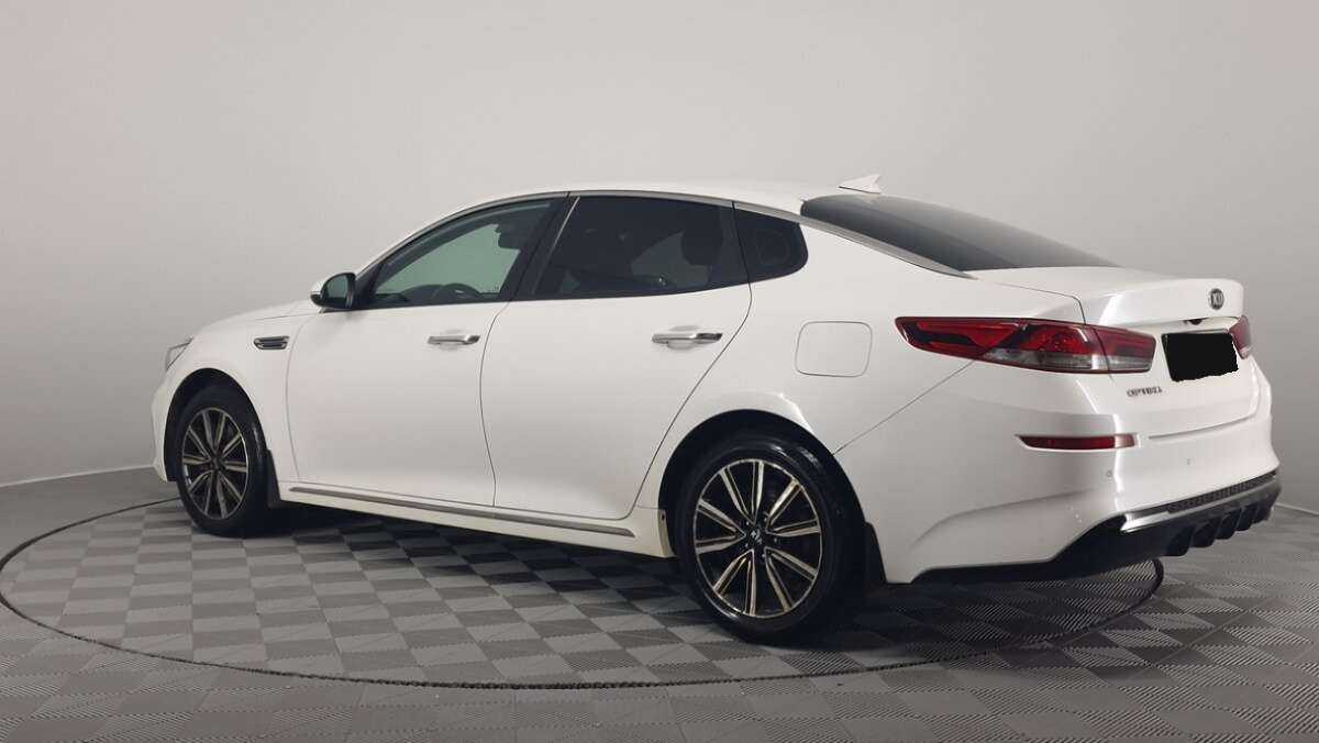 Купить Kia Optima с пробегом. Фото: #6