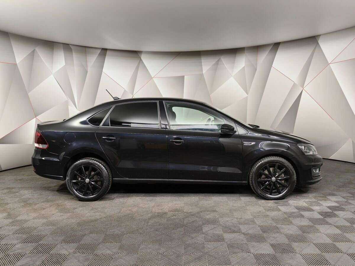 Купить Volkswagen Polo с пробегом. Фото: #5