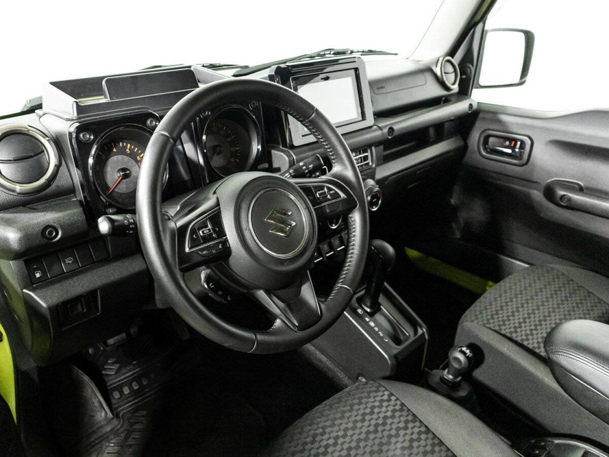 Купить Suzuki Jimny с пробегом. Фото: #10
