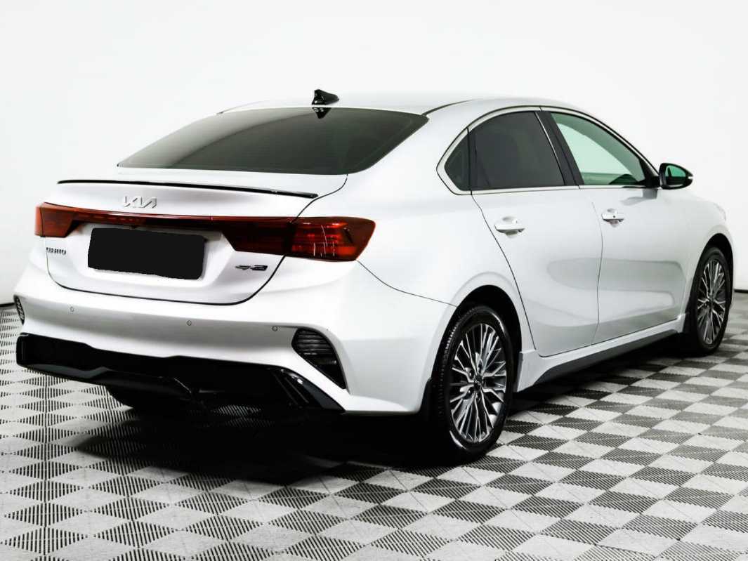 Купить Kia Cerato с пробегом. Фото: #4