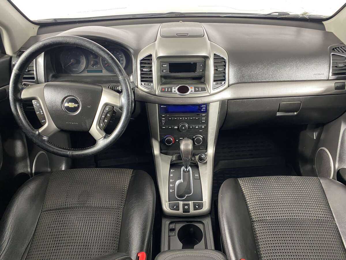 Купить Chevrolet Captiva с пробегом. Фото: #8