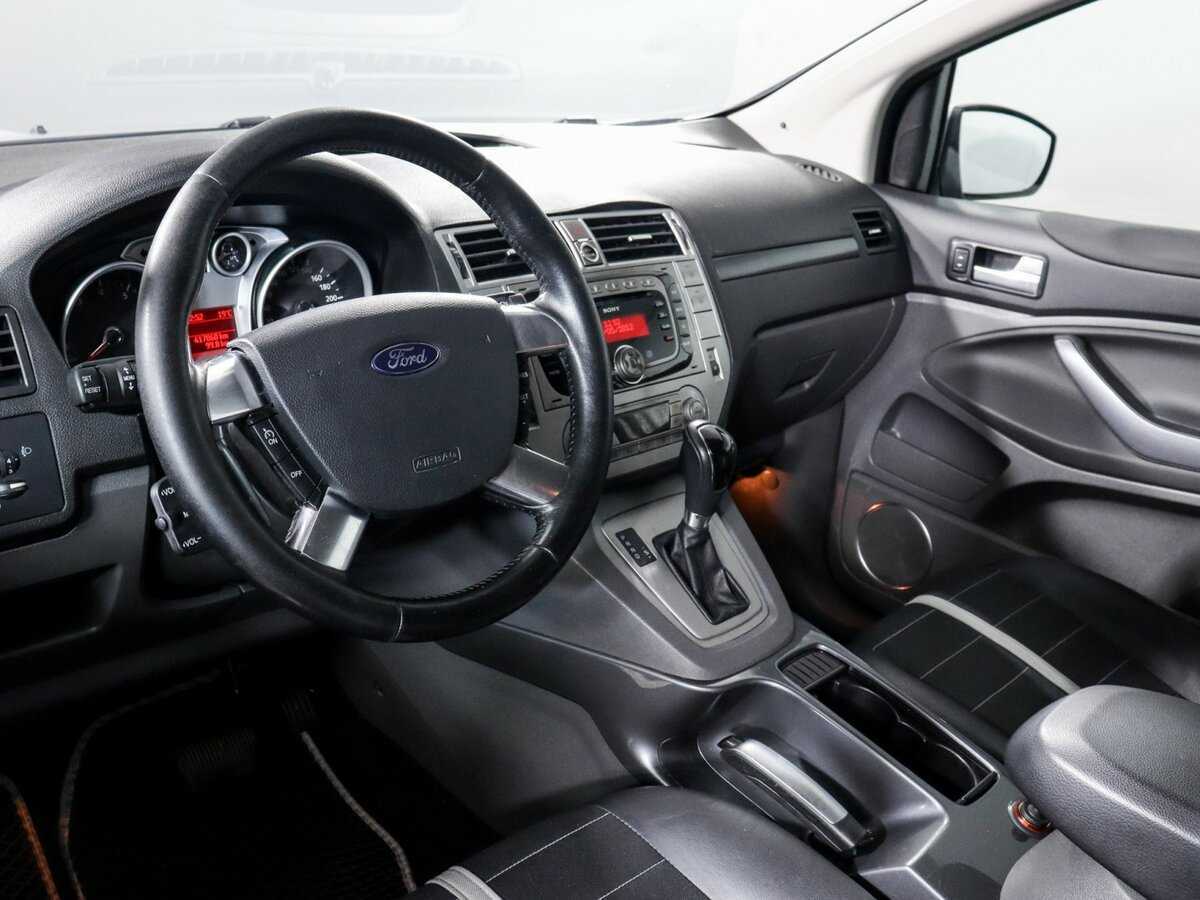 Купить Ford Kuga с пробегом. Фото: #10