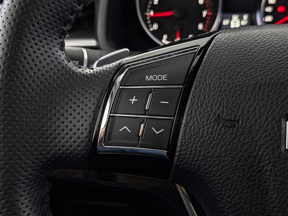 Купить Haval M6 с пробегом. Фото: #24