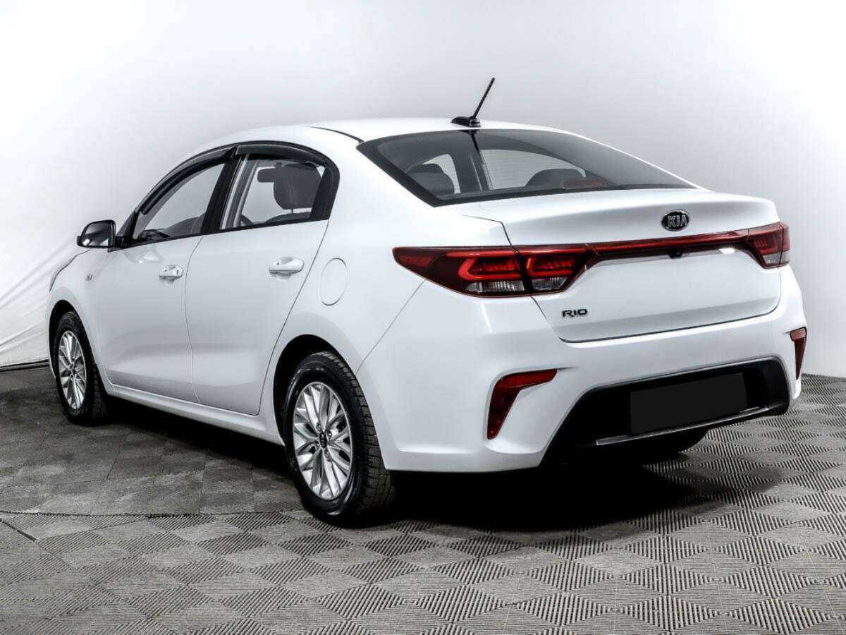 Купить Kia Rio с пробегом. Фото: #5