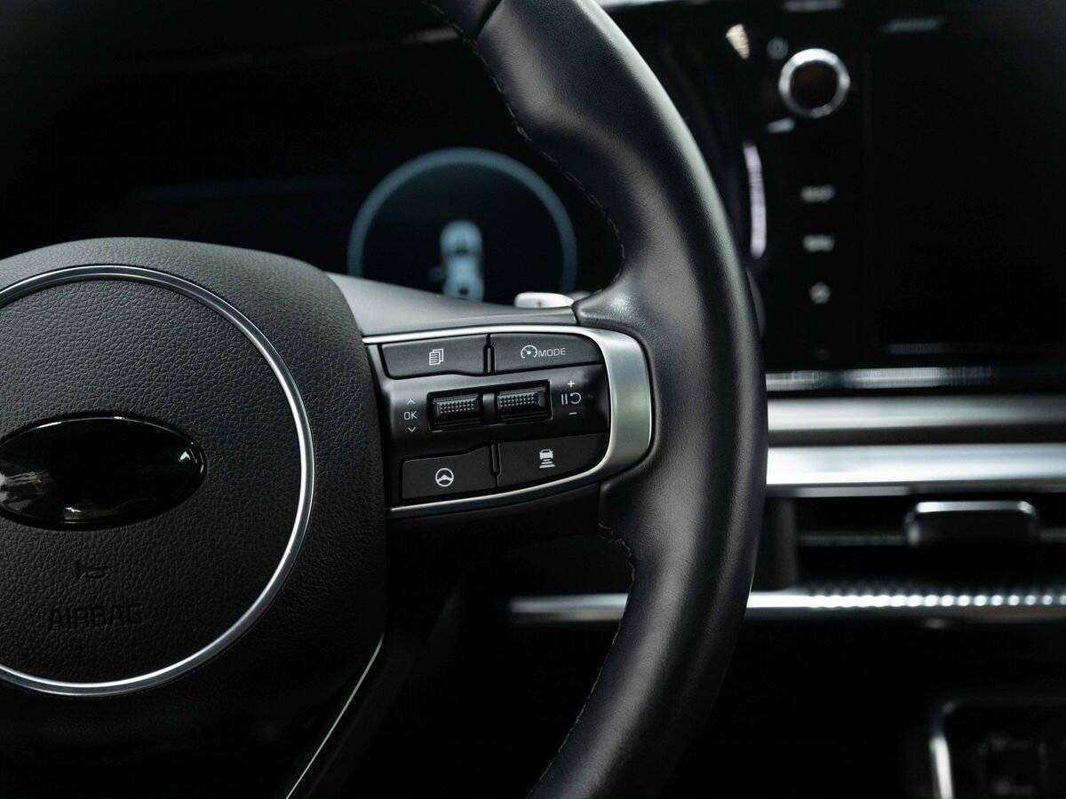 Купить Kia K5 с пробегом. Фото: #14