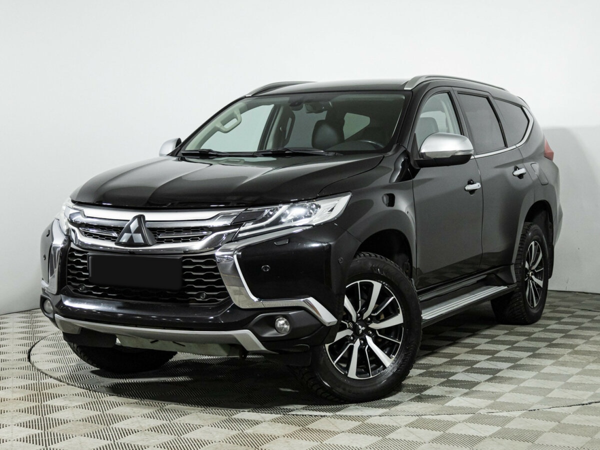 Купить Mitsubishi Pajero Sport с пробегом. Фото: #0