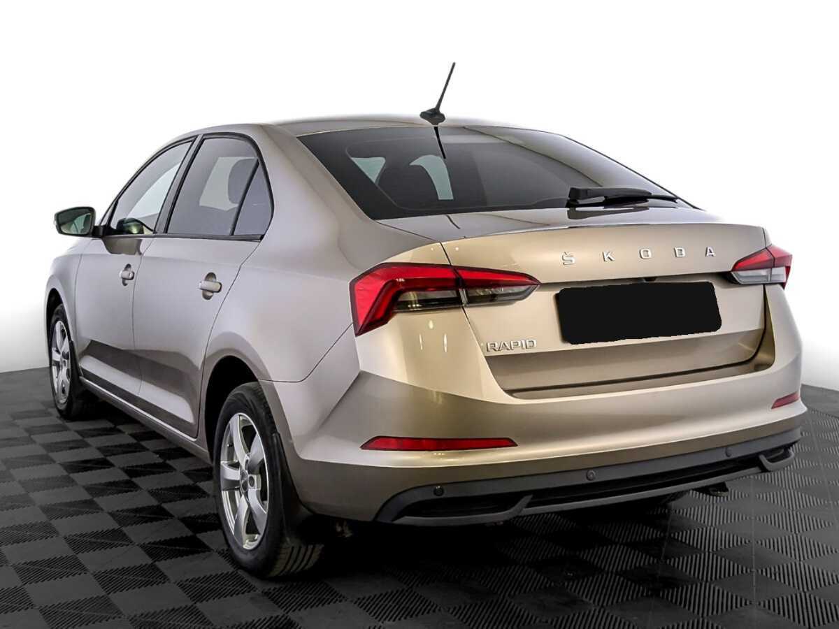 Купить Skoda Rapid с пробегом. Фото: #6