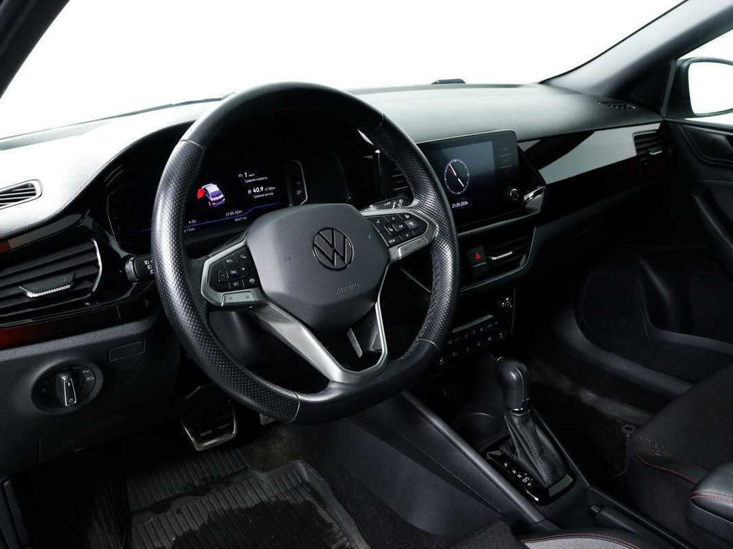 Купить Volkswagen Polo с пробегом. Фото: #12