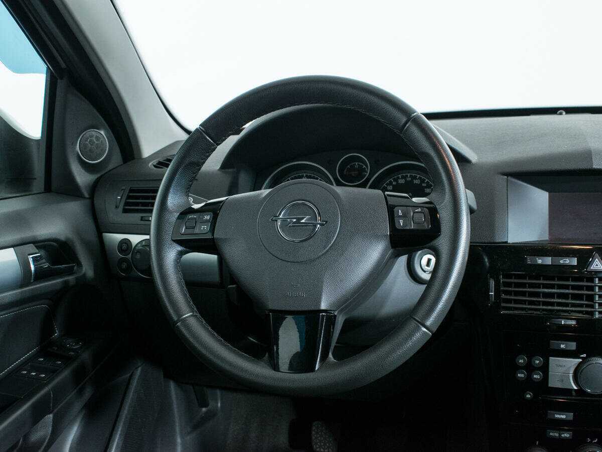 Купить Opel Astra с пробегом. Фото: #13