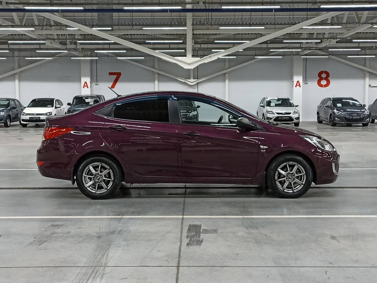 Купить Hyundai Solaris с пробегом. Фото: #3