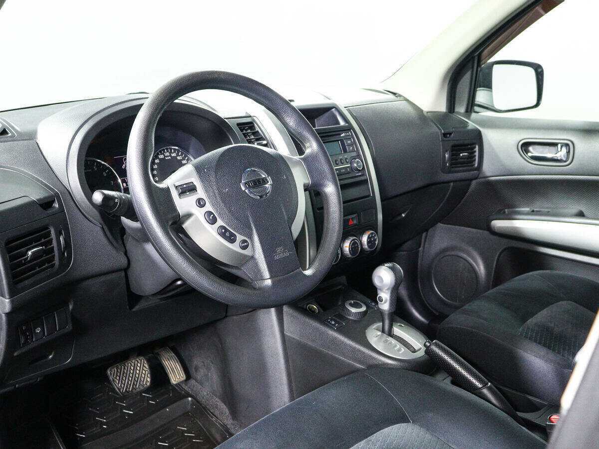 Купить Nissan X-Trail с пробегом. Фото: #13