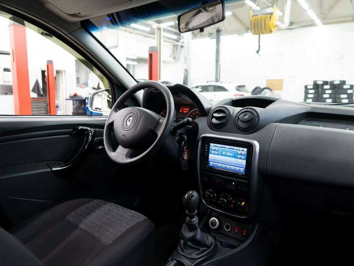Купить Renault Duster с пробегом. Фото: #15