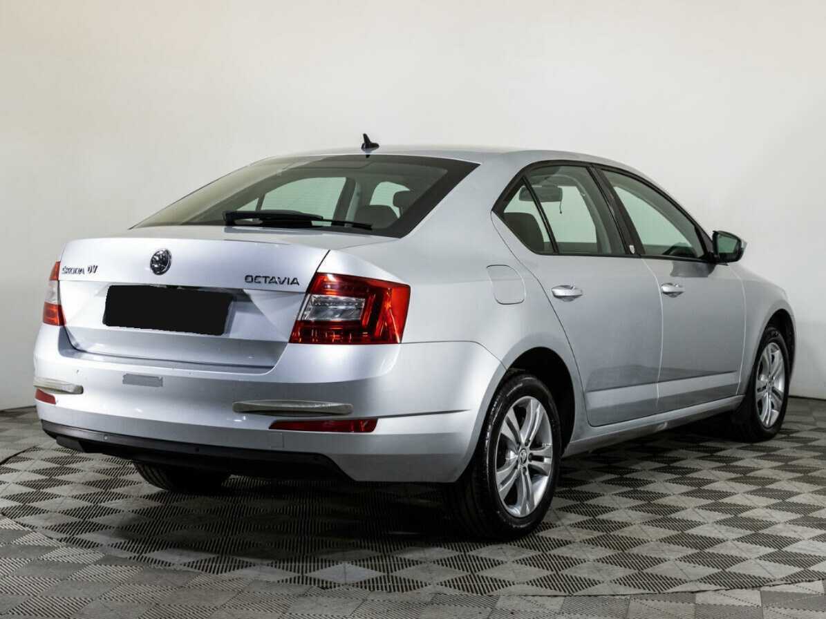 Купить Skoda Octavia с пробегом. Фото: #3