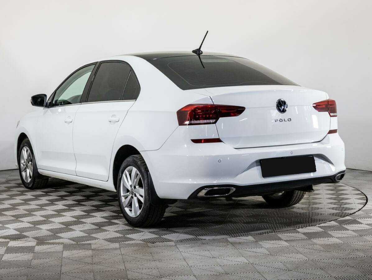 Купить Volkswagen Polo с пробегом. Фото: #6