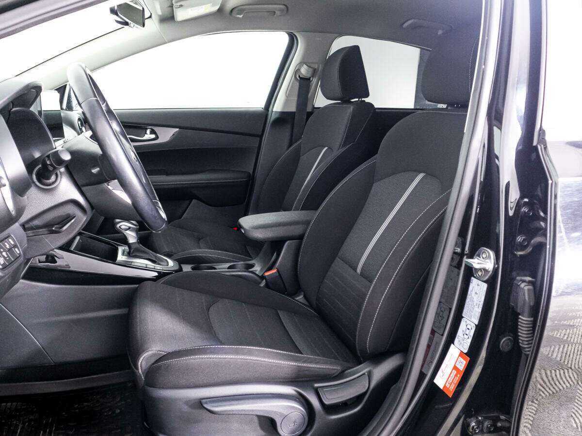 Купить Kia Cerato с пробегом. Фото: #15