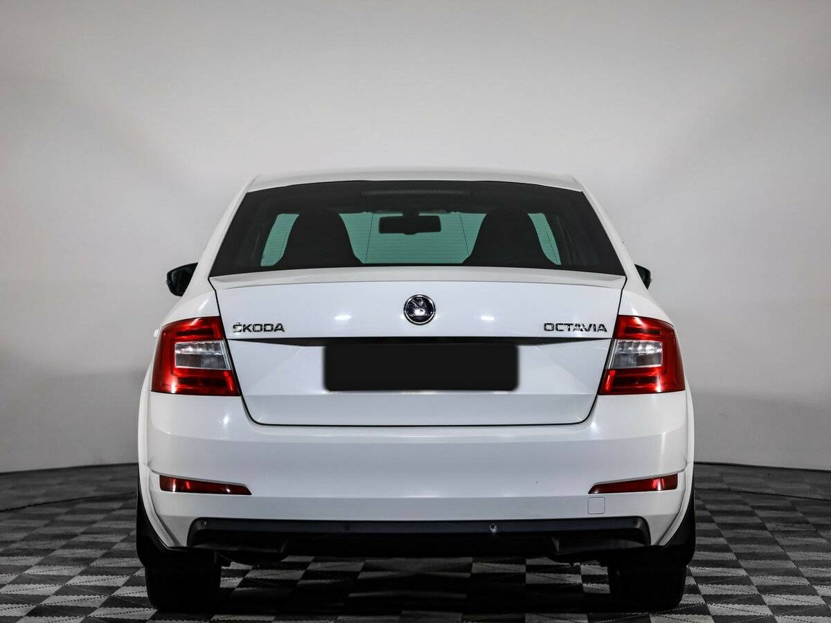 Купить Skoda Octavia с пробегом. Фото: #4