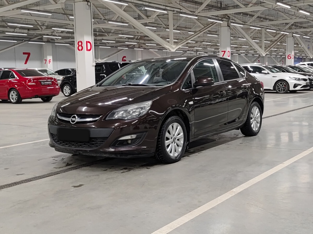Купить Opel Astra с пробегом. Посмотреть фото