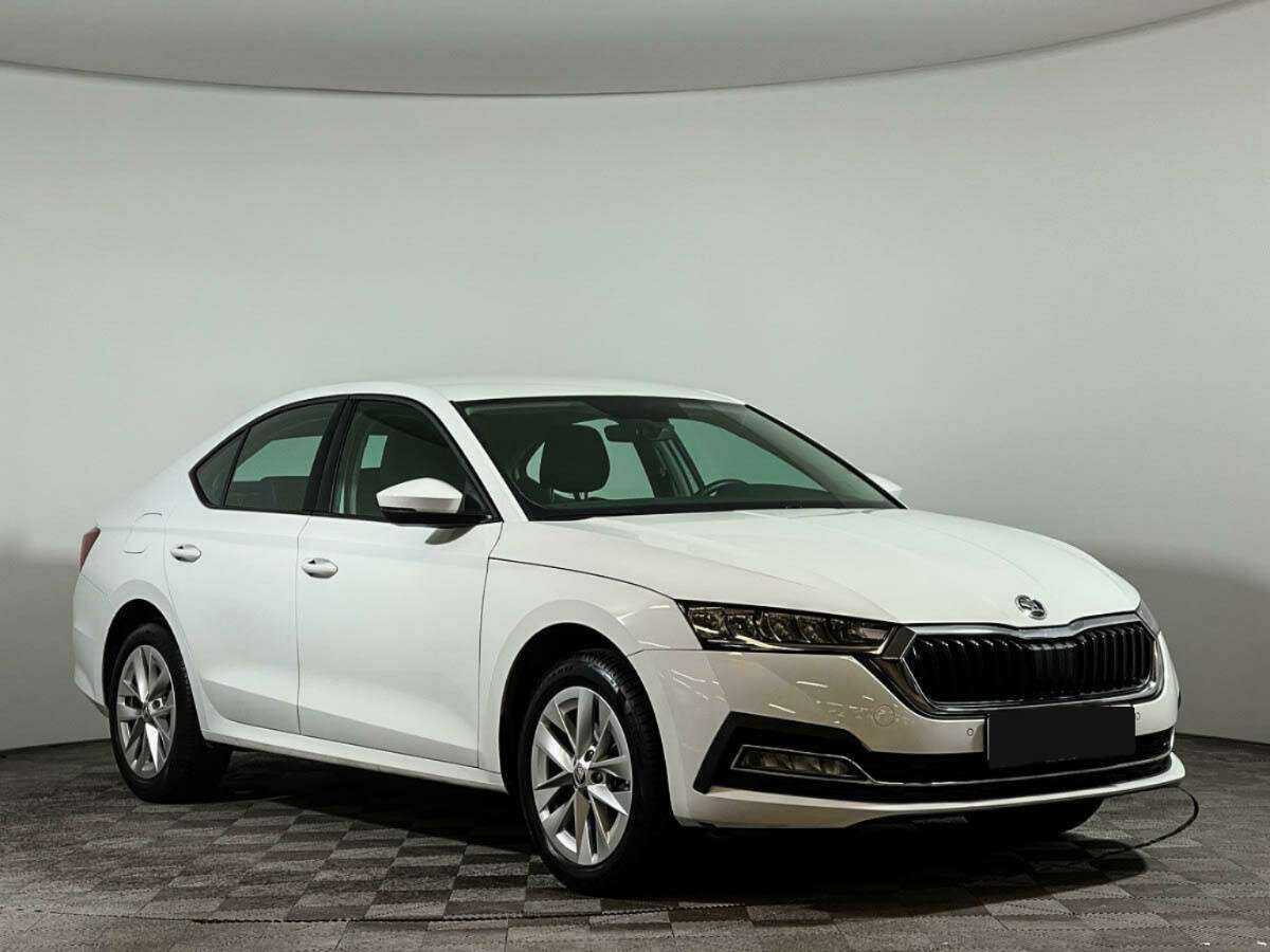 Купить Skoda Octavia с пробегом. Фото: #2