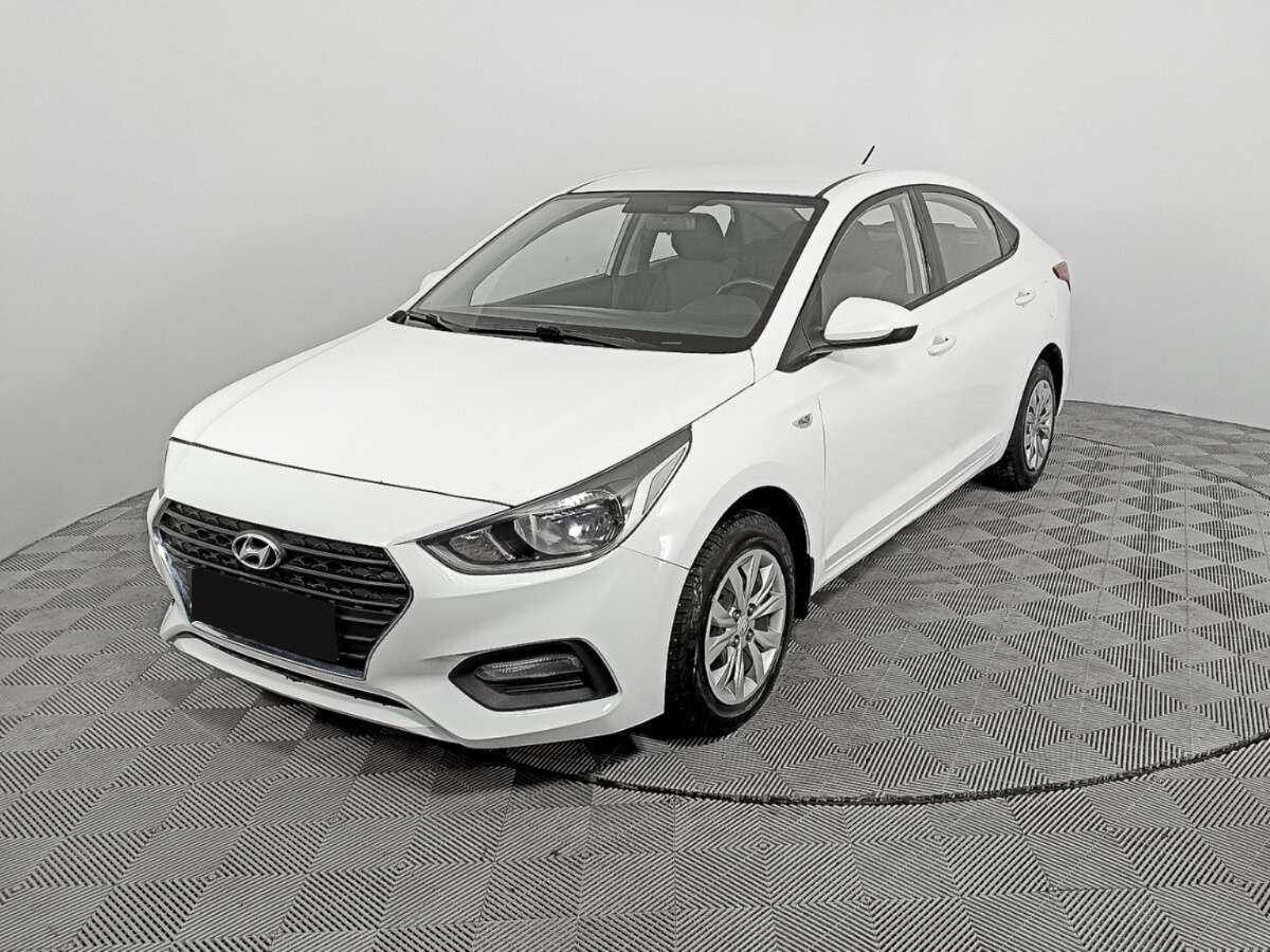 Купить Hyundai Solaris с пробегом. Фото: #0