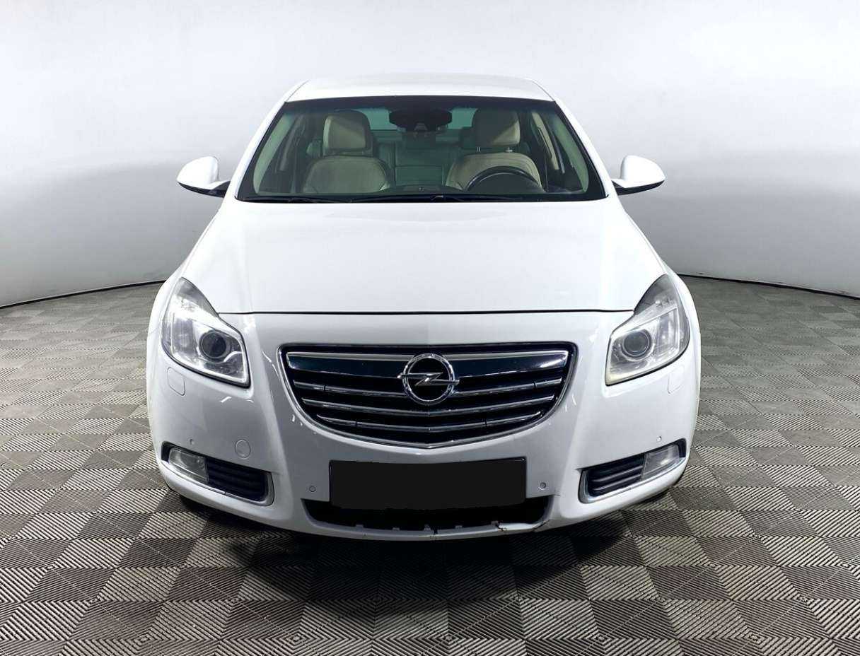 Купить Opel Insignia с пробегом. Фото: #1