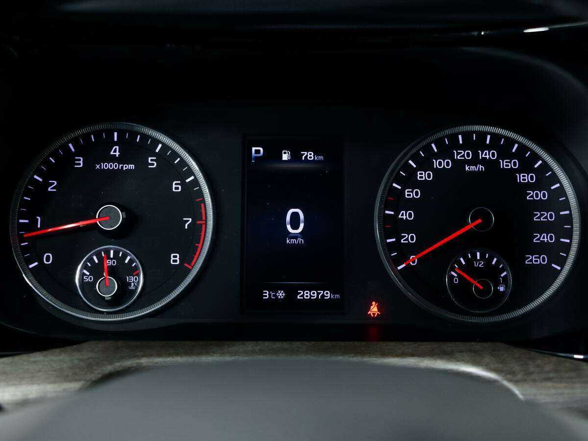 Купить Kia K5 с пробегом. Фото: #13