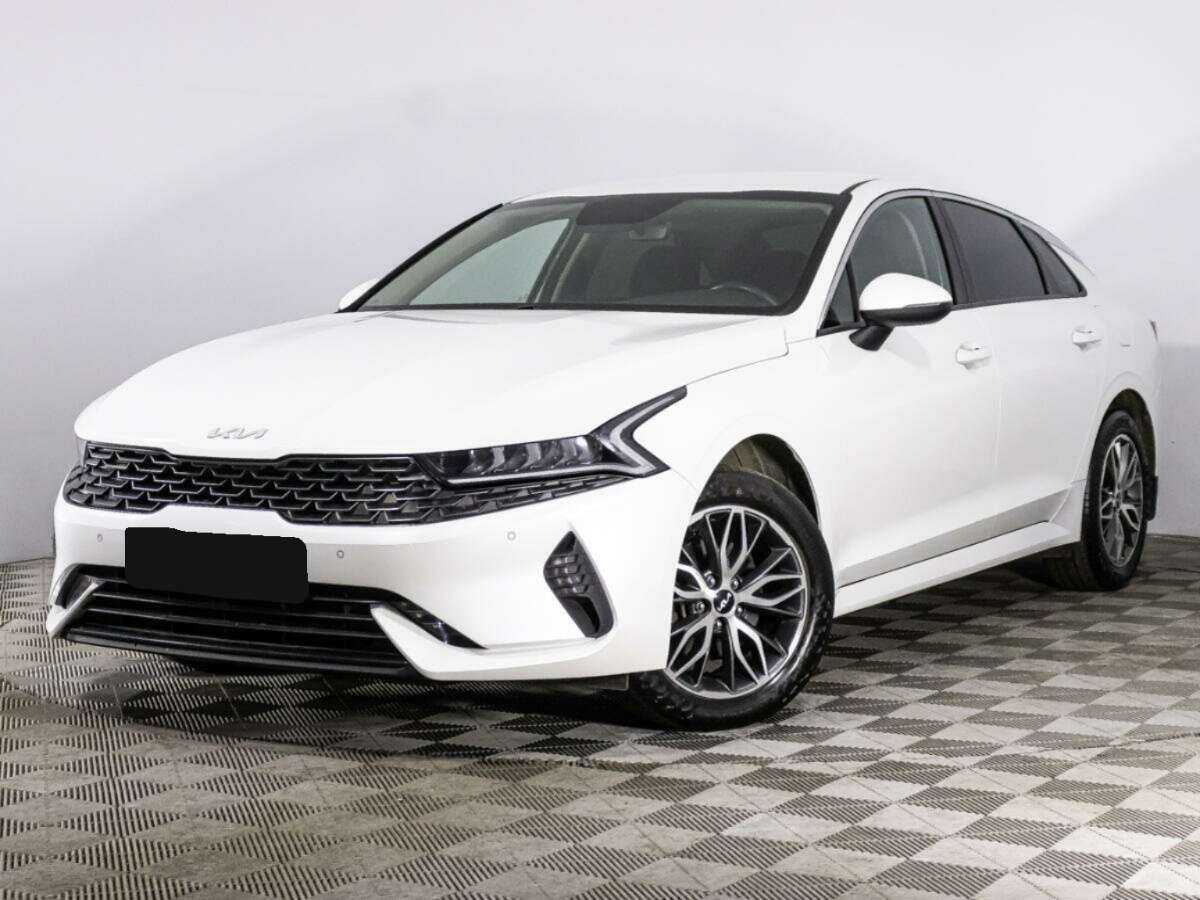 Купить Kia K5 с пробегом. Посмотреть фото