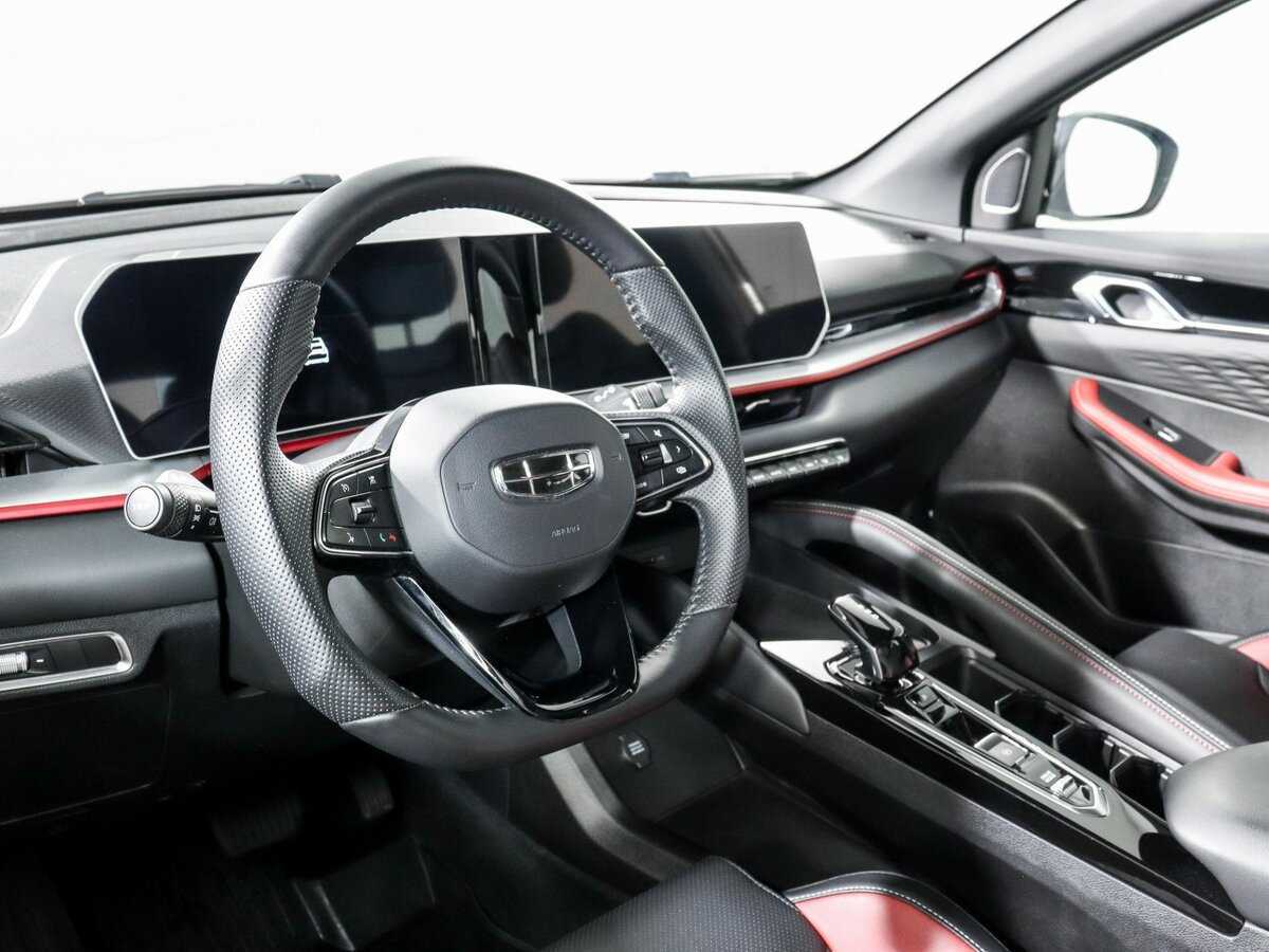 Купить Geely Coolray с пробегом. Фото: #9
