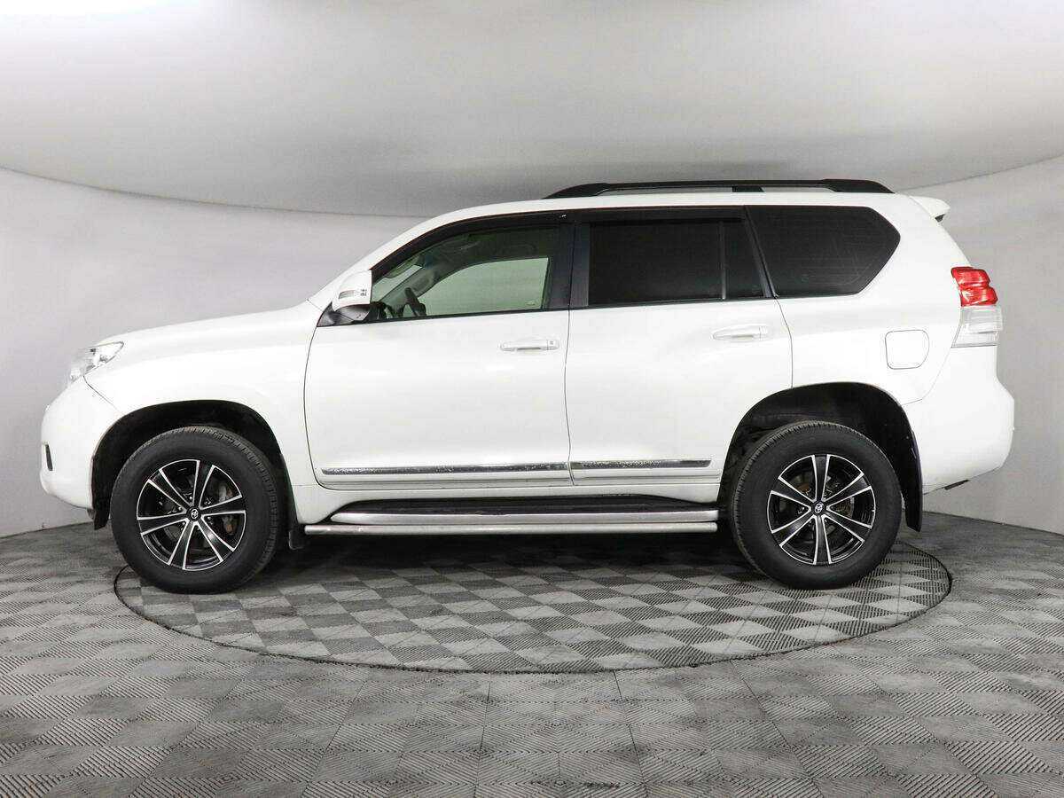 Купить Toyota Land Cruiser Prado с пробегом. Фото: #6