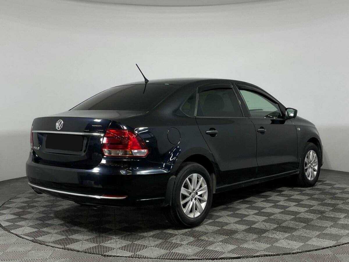 Купить Volkswagen Polo с пробегом. Фото: #4