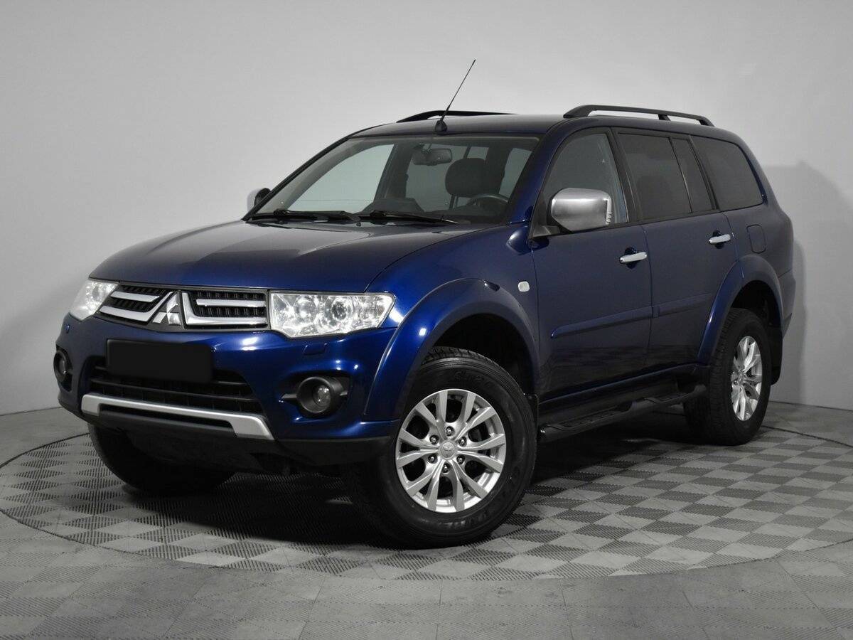Купить Mitsubishi Pajero Sport с пробегом. Фото: #0
