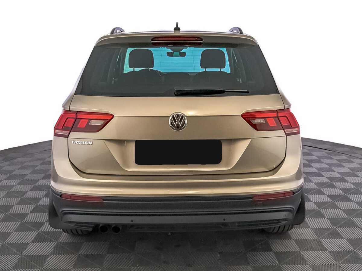 Купить Volkswagen Tiguan с пробегом. Фото: #5