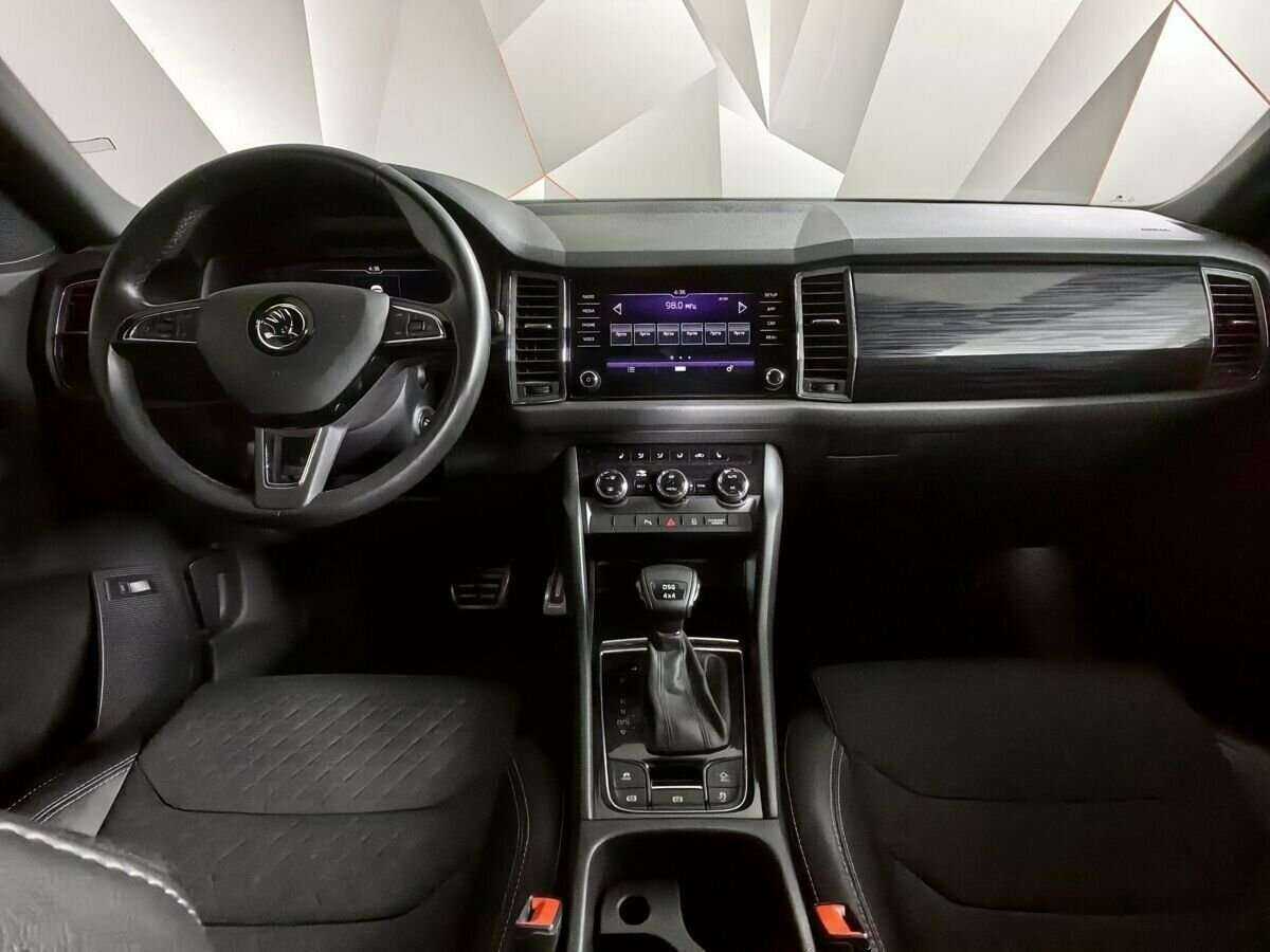 Купить Skoda Kodiaq с пробегом. Фото: #9